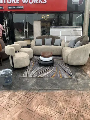 Luxury_chairs