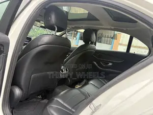 Mercedes-Benz C300 2016 White