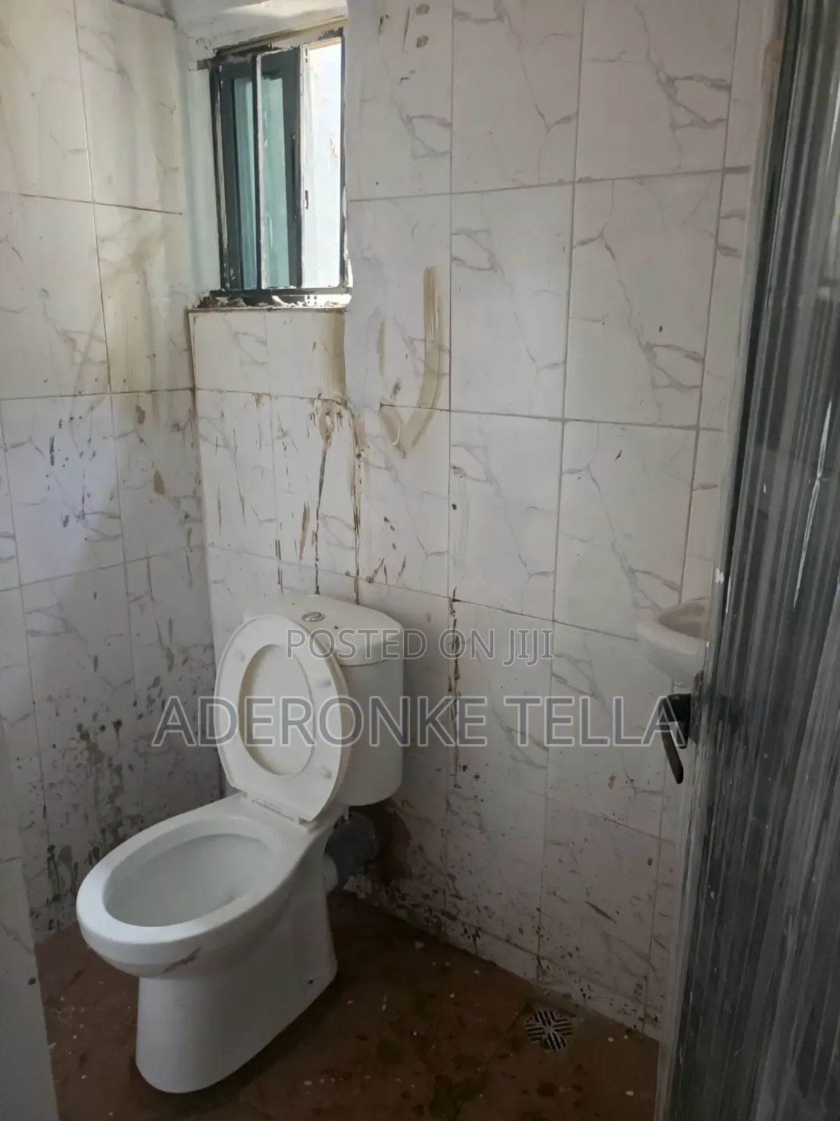 4 Bedroom Duplex for Office Use