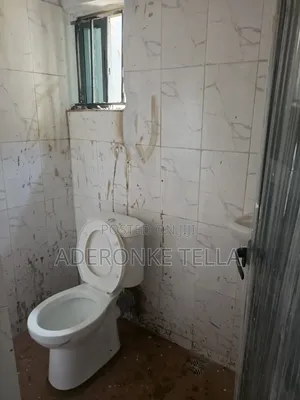 4 Bedroom Duplex for Office Use