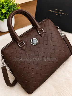 Leather Laptop Bag | Compact and Duable