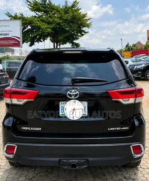 Toyota Highlander 2017 Black