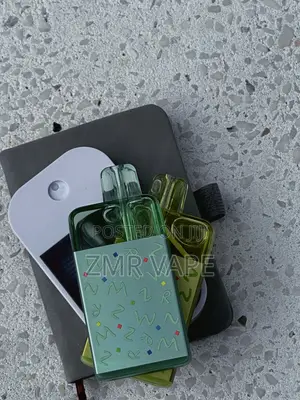 ZMR KIYOMI Honeydew Ice Slim Rechargeable Disposable Vape