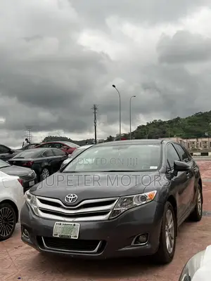 Toyota Venza LE 4dr Wagon (2.7L 4cyl 6A) 2015 Gray