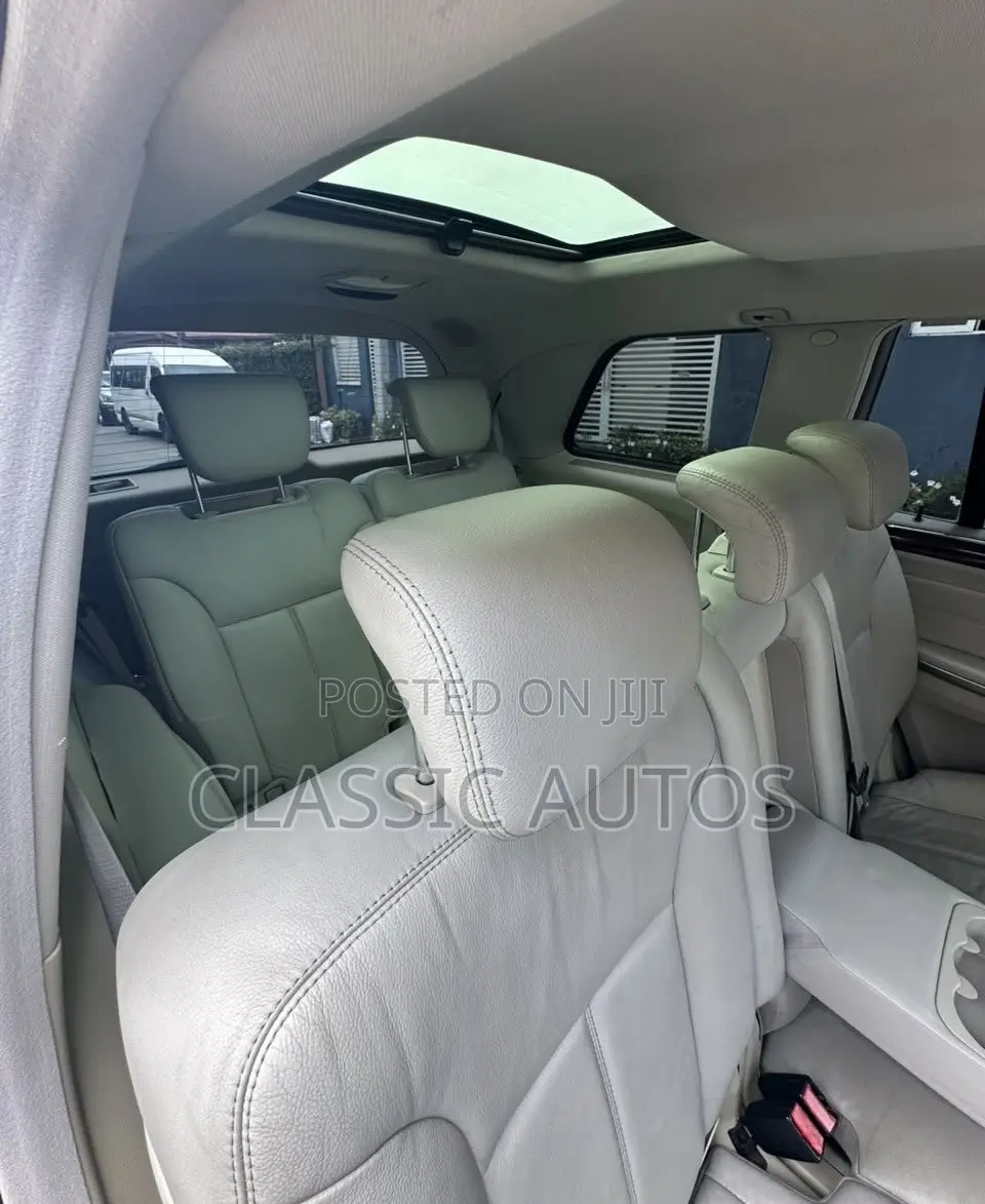 Mercedes-Benz GL-Class 2009 Blue