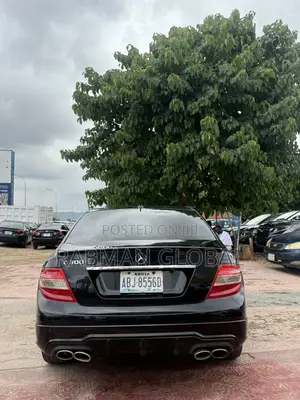 Mercedes-Benz C300 Luxury Sedan RWD (3.0L 6cyl 7A) 2010 Black