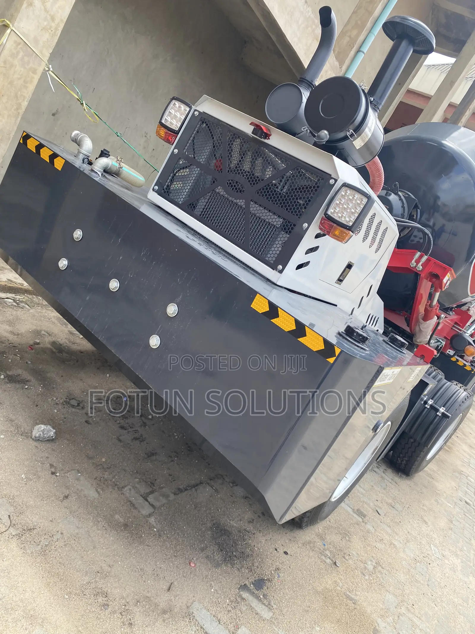 Mobile Mixer 4cubic