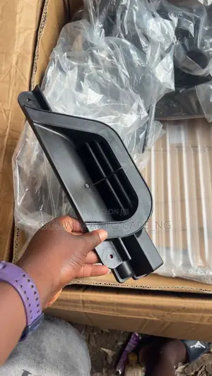 Air Filometer Funnel 2024 Honda CRV