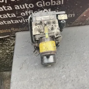 ,,'Highlander Hybrid RX400h ABS Module Available