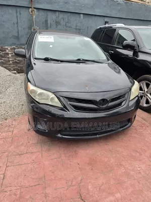 Toyota Corolla 2013 Black