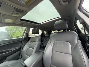 Hyundai Tucson Limited AWD 2017 Brown