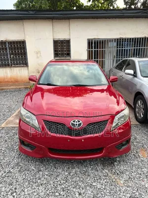 Toyota Camry 2010 Red