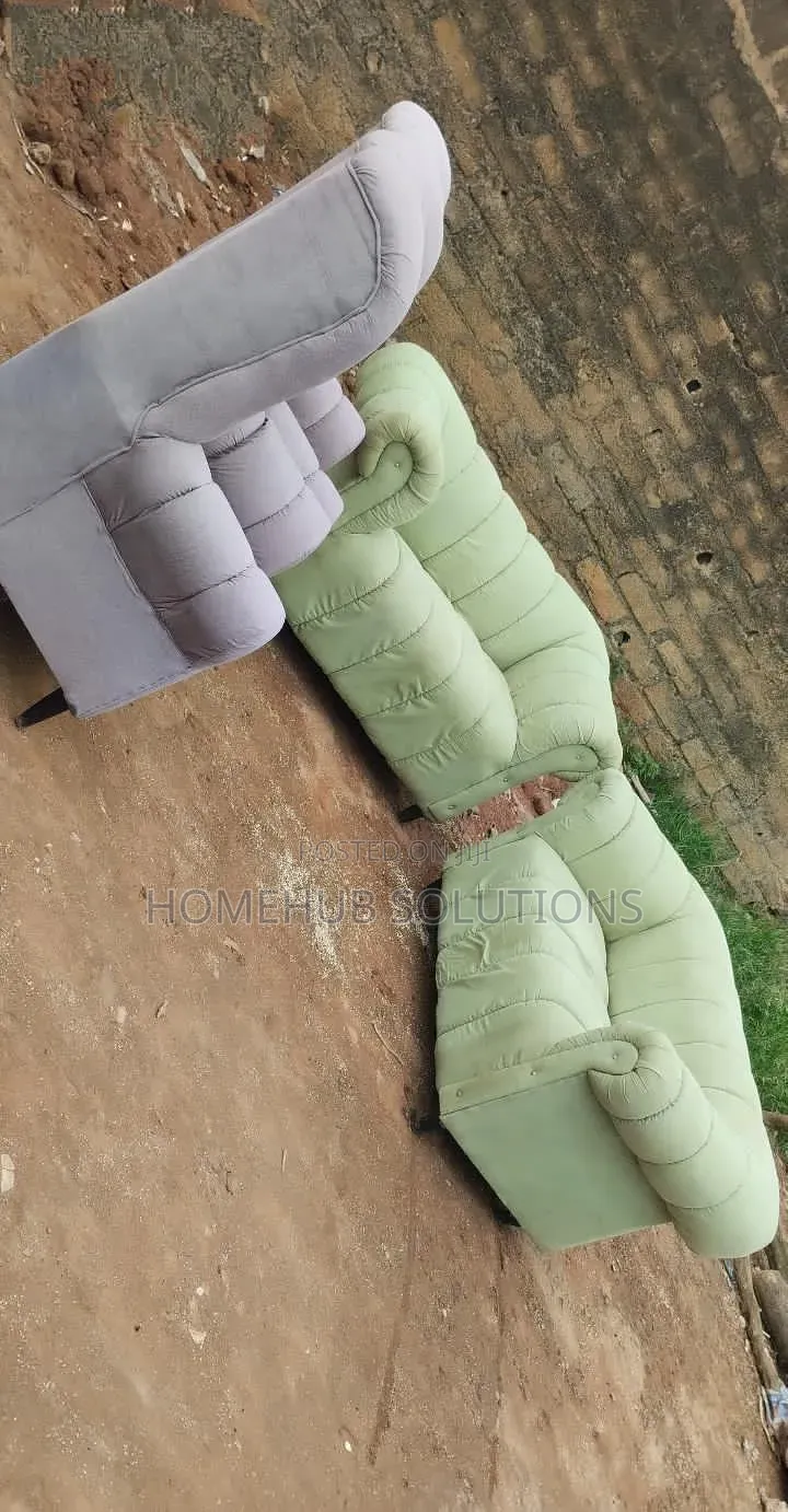 6 Seaters Sofa Set Neatly Used