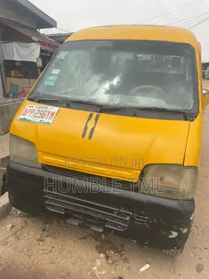 Suzuki APV Minibus 2025 Yellow