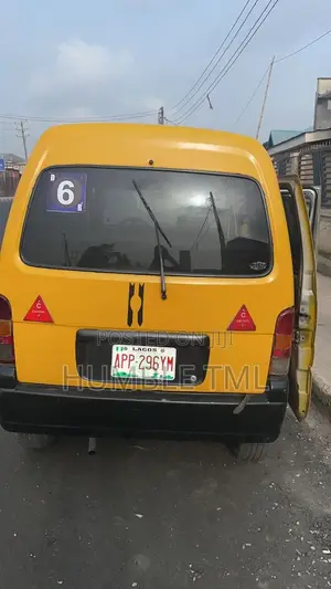 Suzuki APV Minibus 2025 Yellow