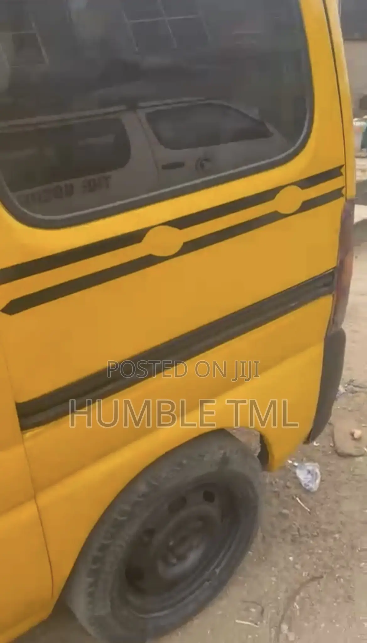 Suzuki APV Minibus 2025 Yellow