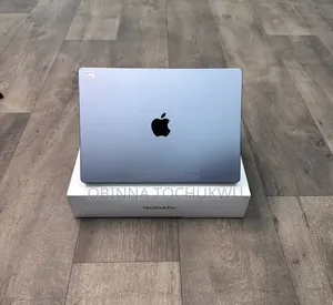 Laptop Apple MacBook Pro 2021 M1 16GB Apple M1 Pro SSD 512GB