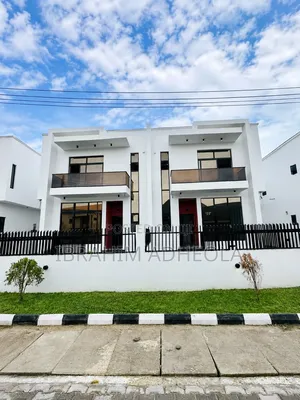 4bdrm Duplex in Sangotedo for sale