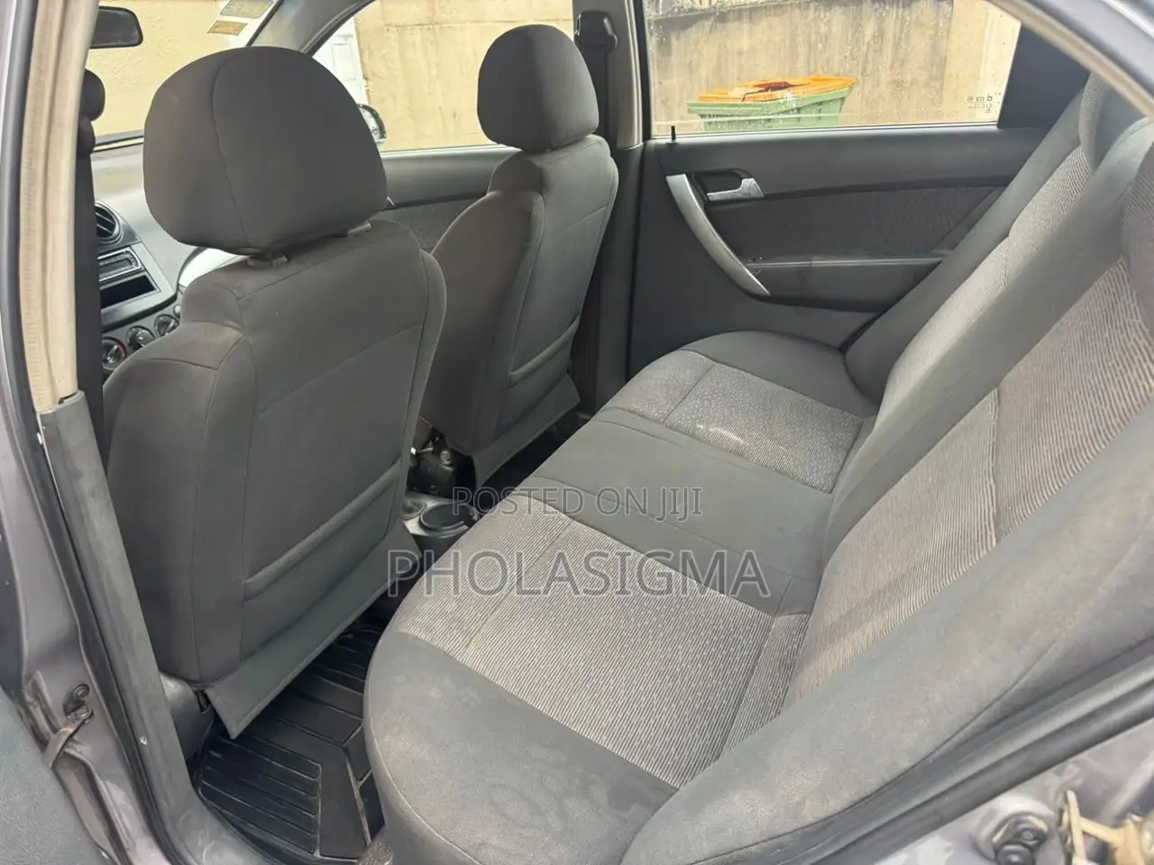 Chevrolet Aveo 1.2 Sedan 2013 Gray