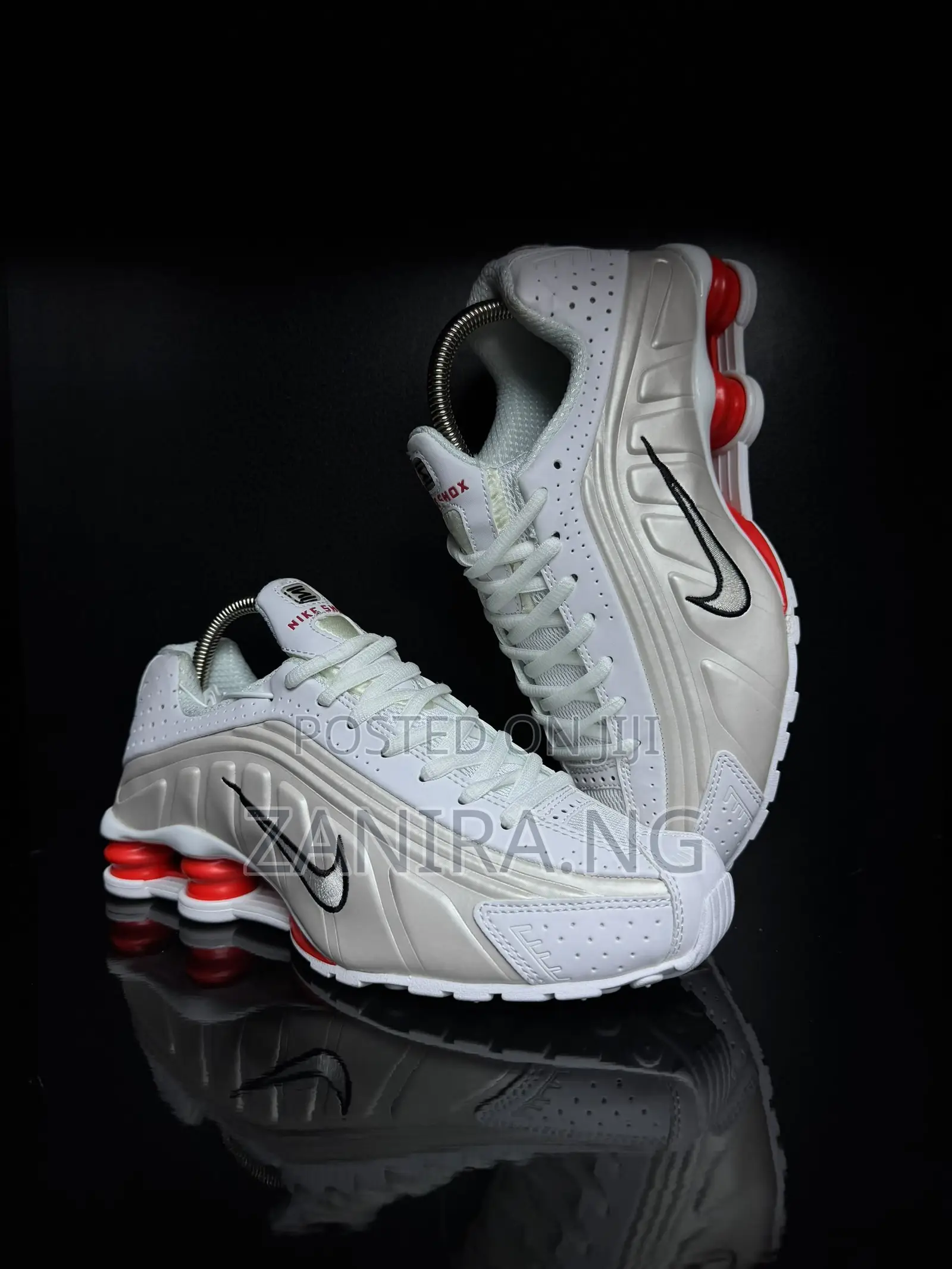 Nike Shox R4 Triple