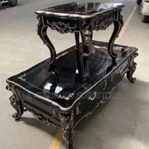 Royal Center Table