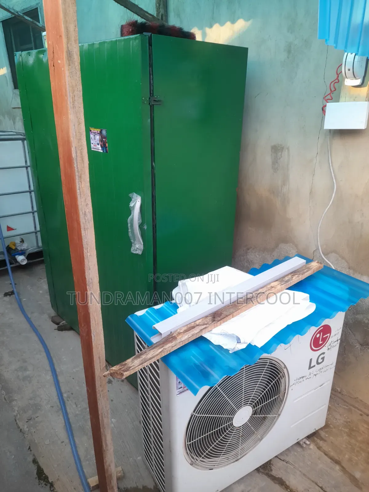 Iceblock Machine