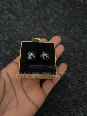 Quality Male Sliver,Gold and Black Cufflinks