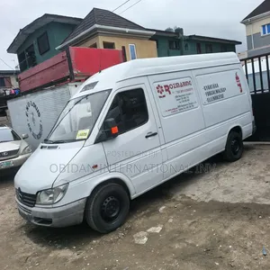 Mercedes-Benz Sprinter 2004 White
