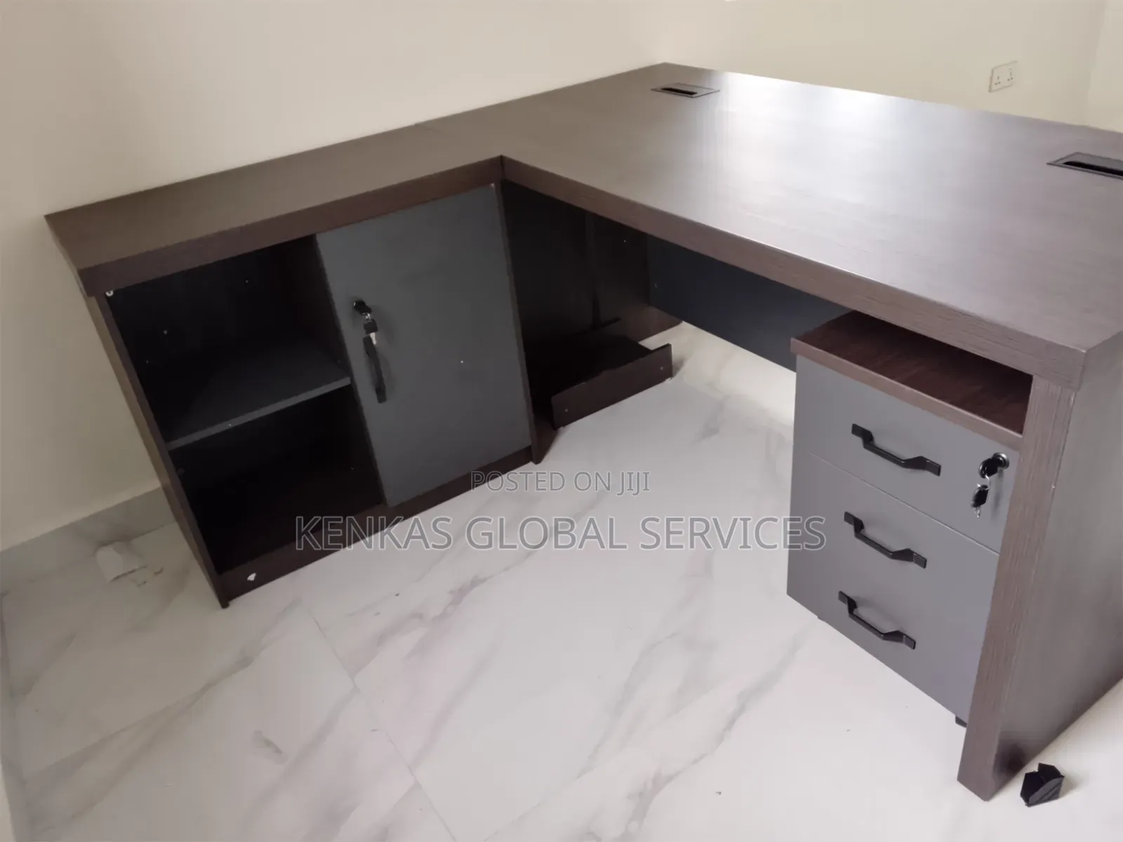 1.6mtr Office Table