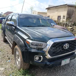 Toyota Tacoma Double Cab V6 Automatic 2010 Black
