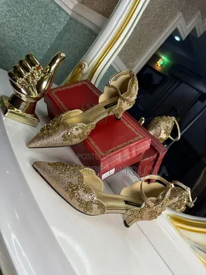 Women's Shoes