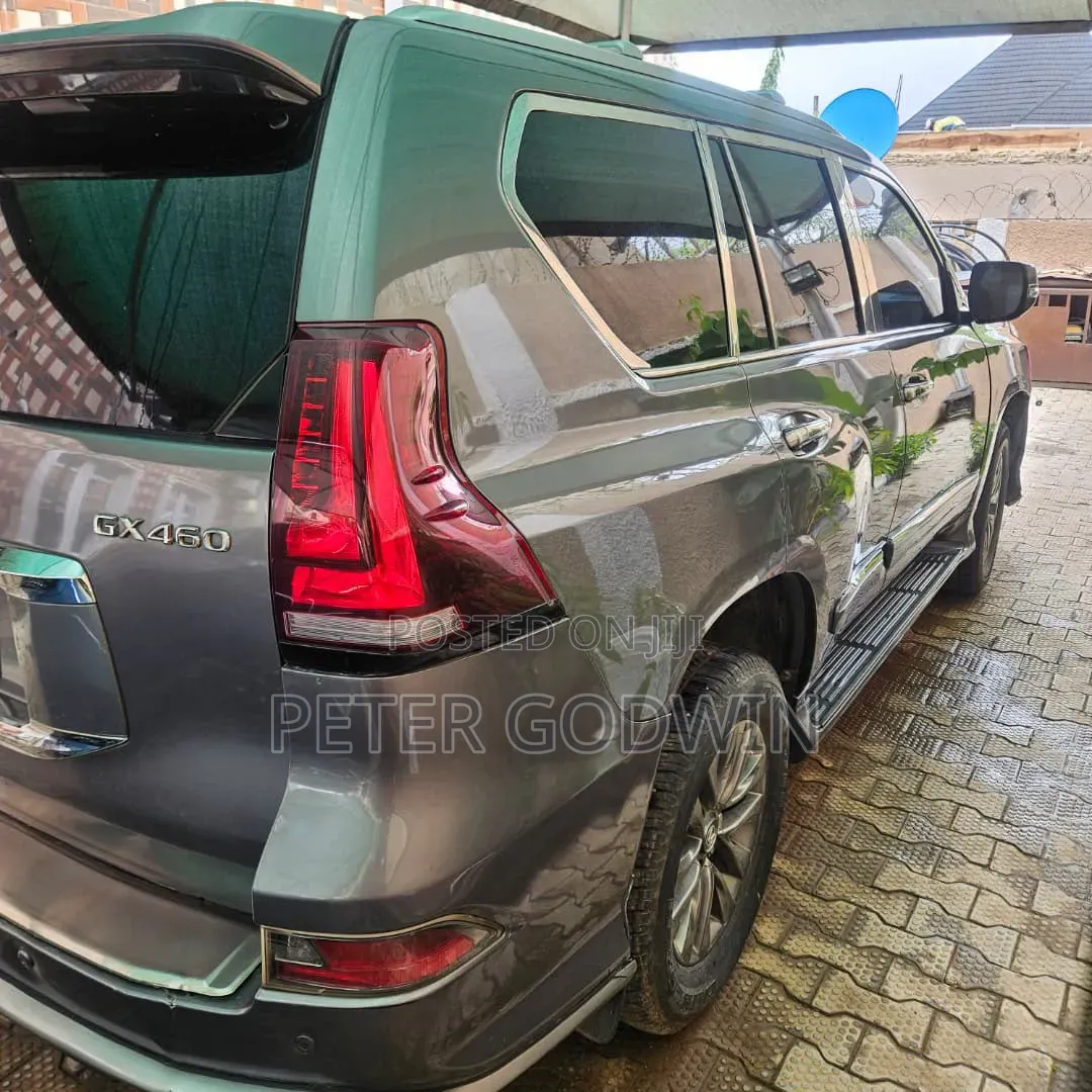 Lexus GX 2012 Gray
