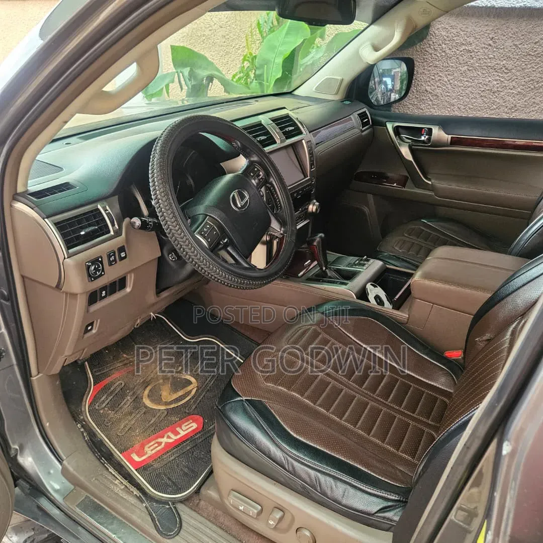 Lexus GX 2012 Gray