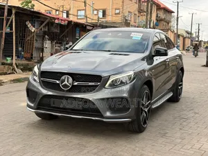 Mercedes-Benz GLE-Class AMG GLE 43 4MATIC 2018 Brown