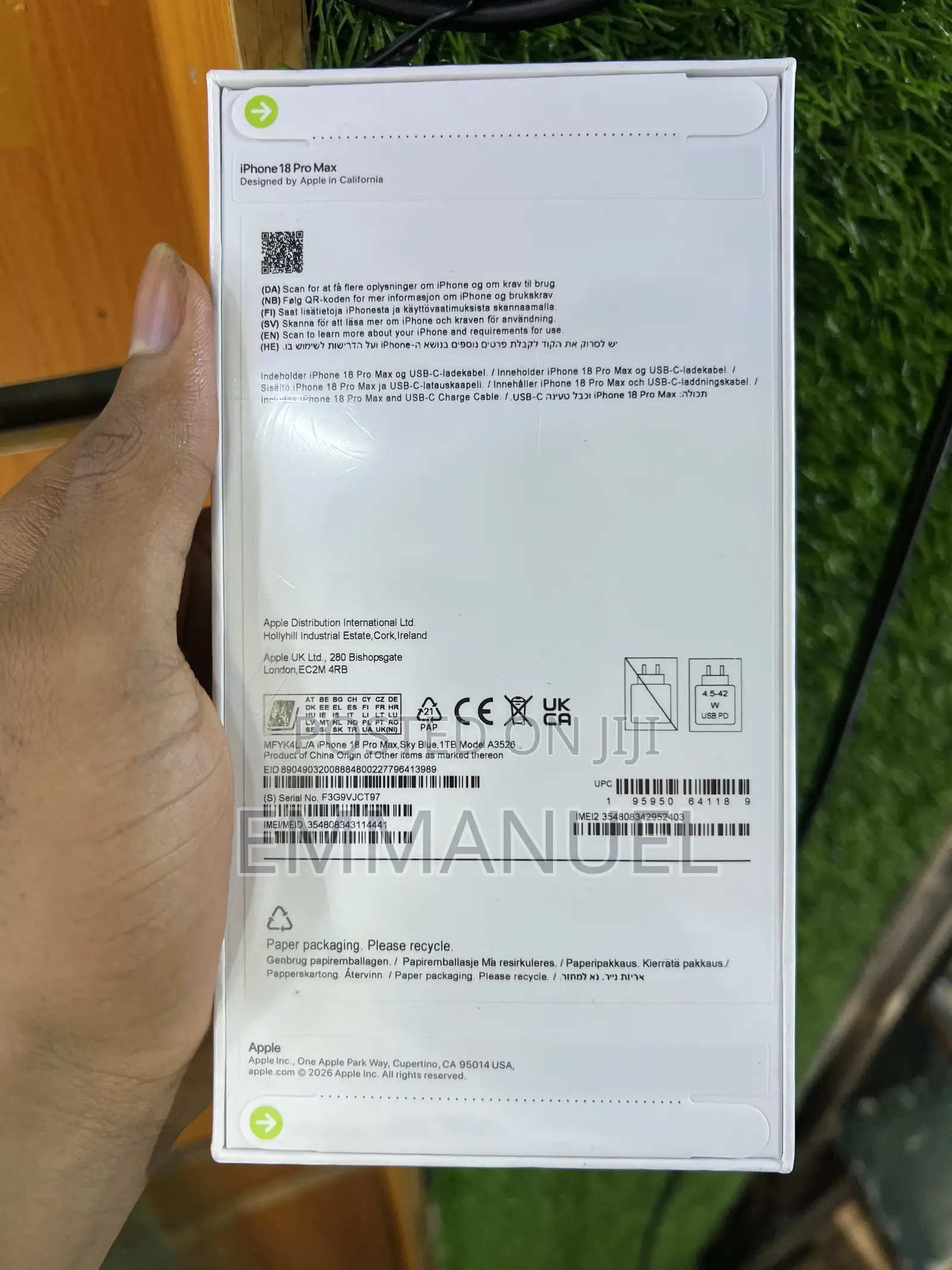 Apple iPhone 18 Pro Max 1 TB Blue
