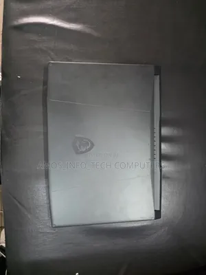Laptop MSI Katana 15 16GB Intel Core 7 SSD 512GB