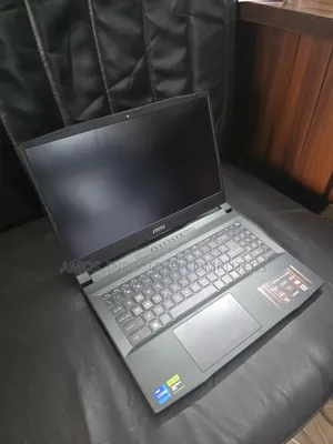 Laptop MSI Katana 15 16GB Intel Core 7 SSD 512GB