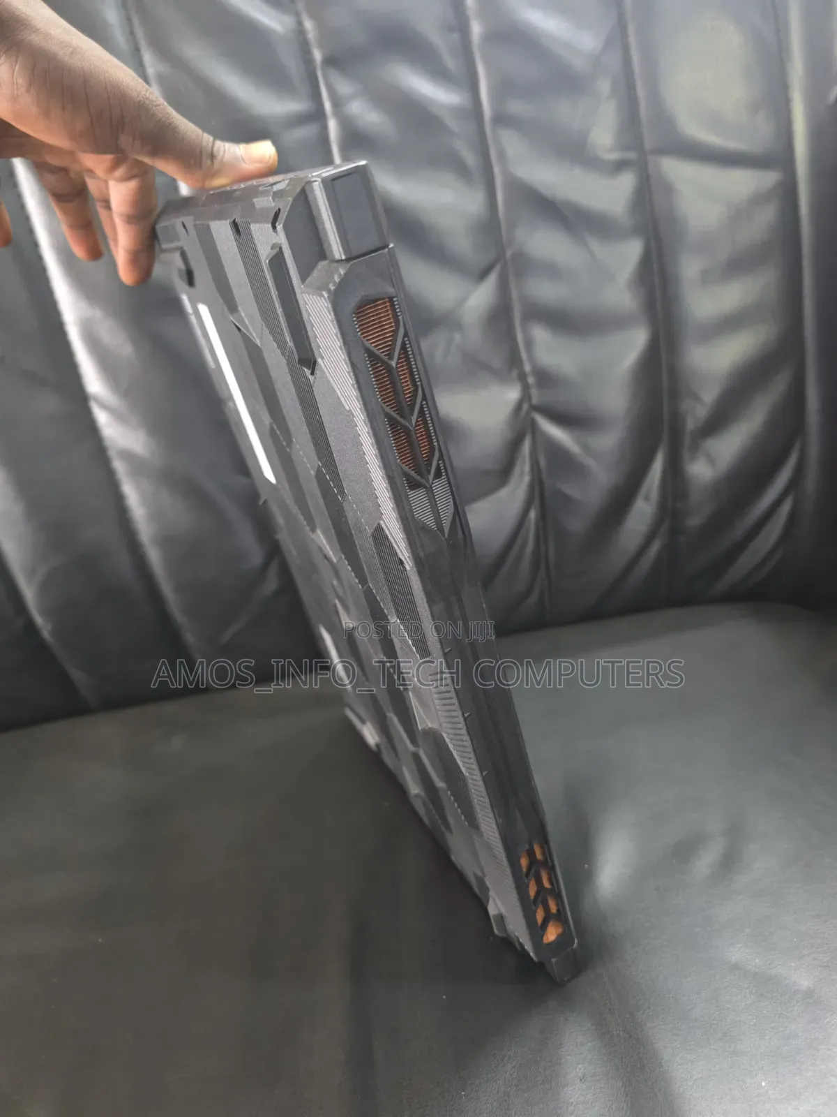 Laptop MSI Katana 15 16GB Intel Core 7 SSD 512GB