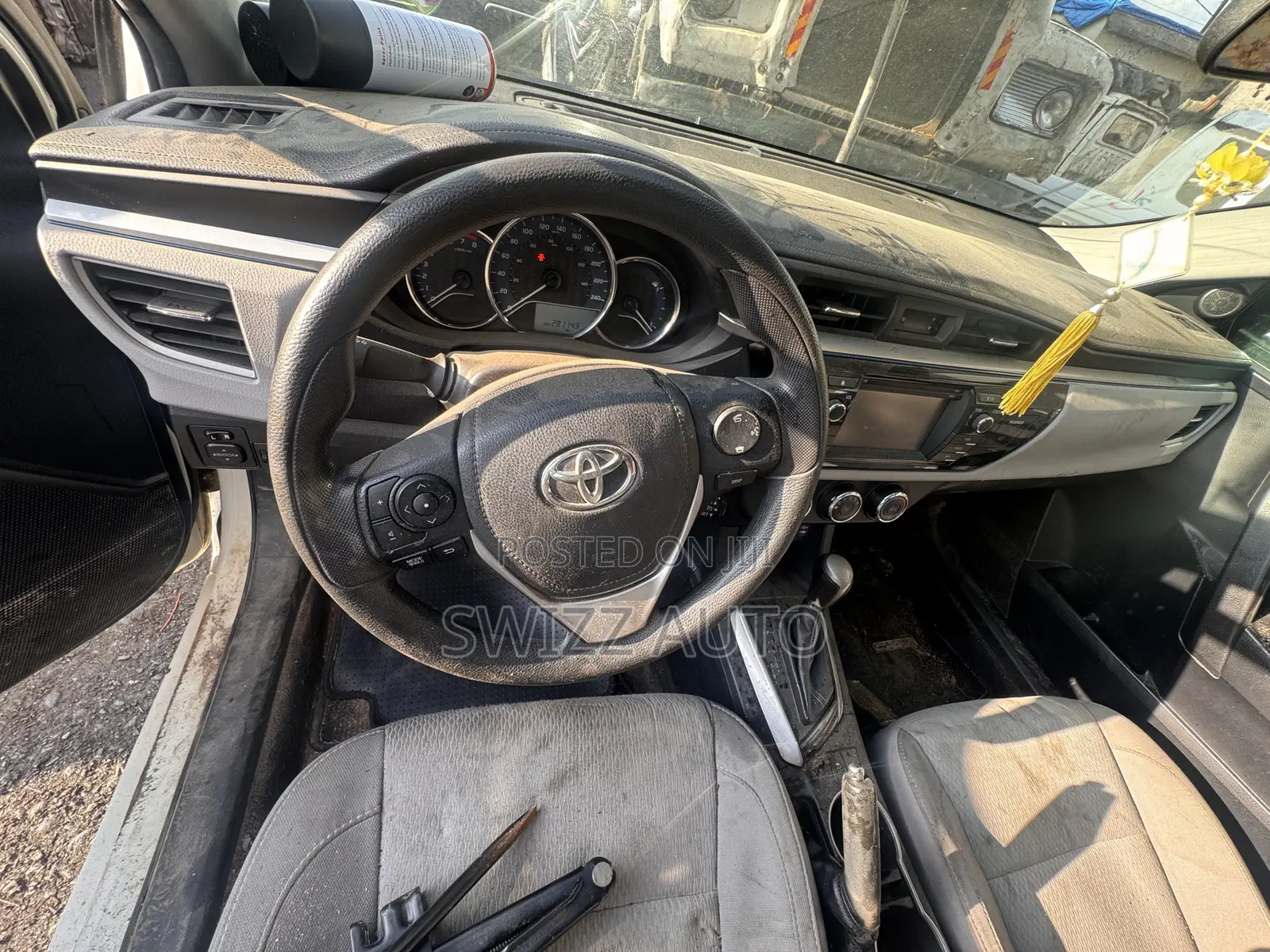 Toyota Corolla 2016 White