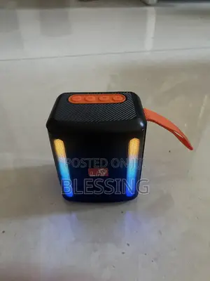 Bluetooth Speaker With FM Radio – USB TF Card Playback,