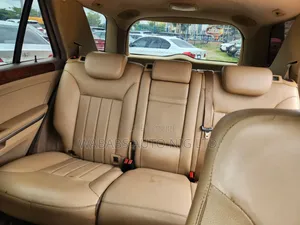 Mercedes-Benz M Class ML 350 AWD 4Matic (3.5L V6 7A) 2006 Gold