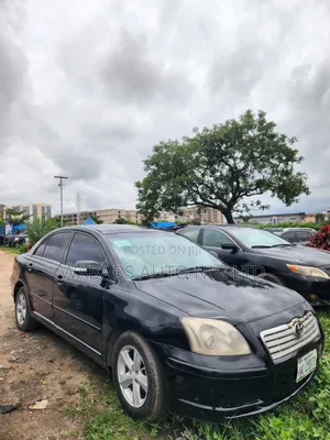 Toyota Avensis 2005 Black