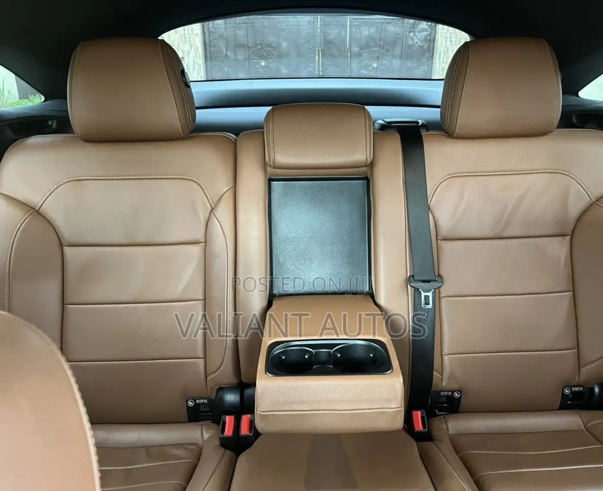 Mercedes-Benz GLE-Class 2018 White