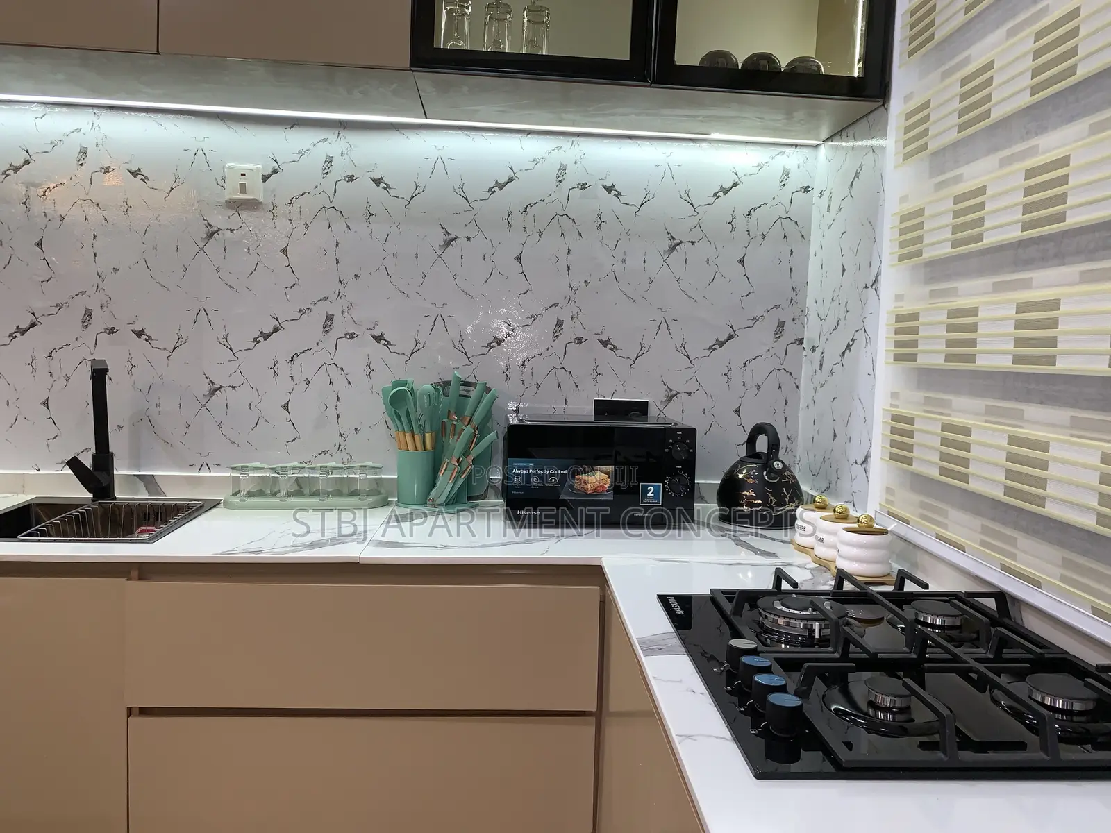 1 Bedroom Apartment