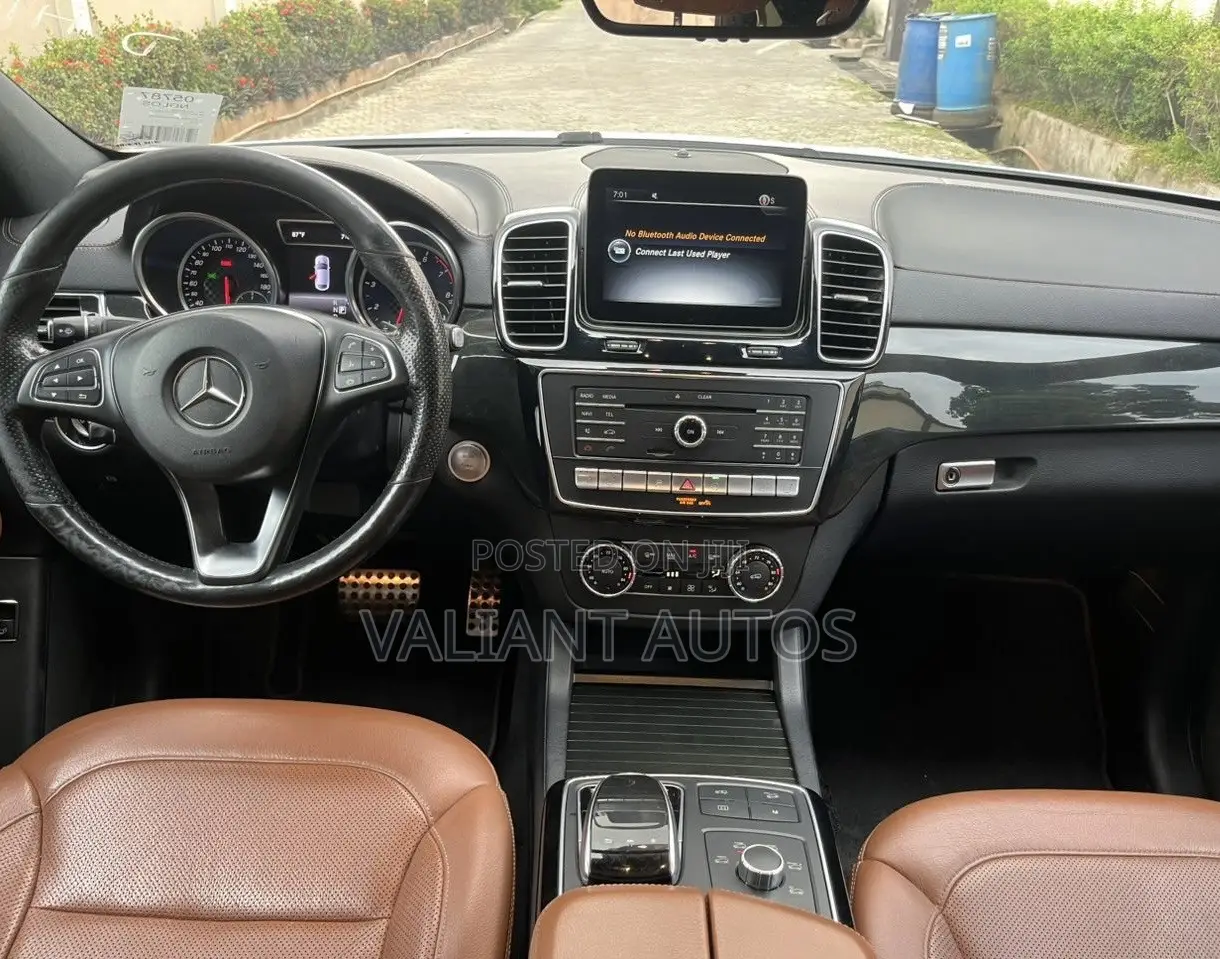 Mercedes-Benz GLE-Class 2018 White
