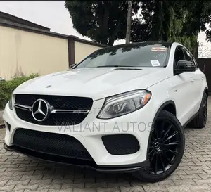 Mercedes-Benz GLE-Class 2018 White
