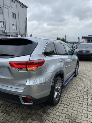 Toyota Highlander 2020 Silver
