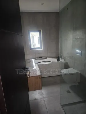 5bdrm Duplex in Katampe Extension for rent
