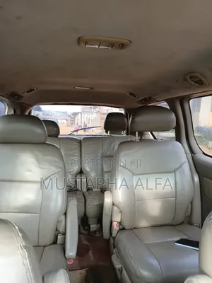 Toyota Sienna 2000 Silver