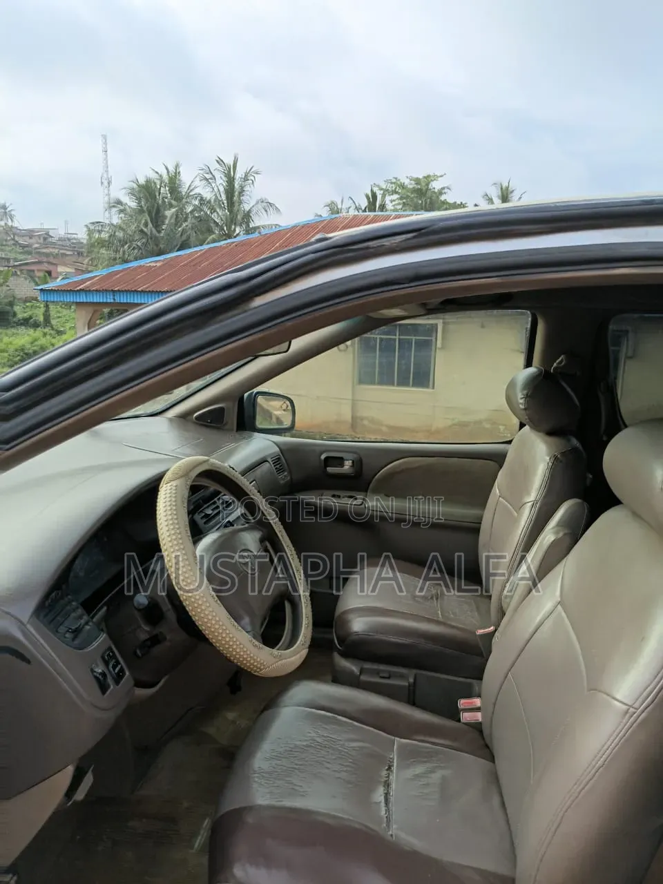 Toyota Sienna 2000 Silver
